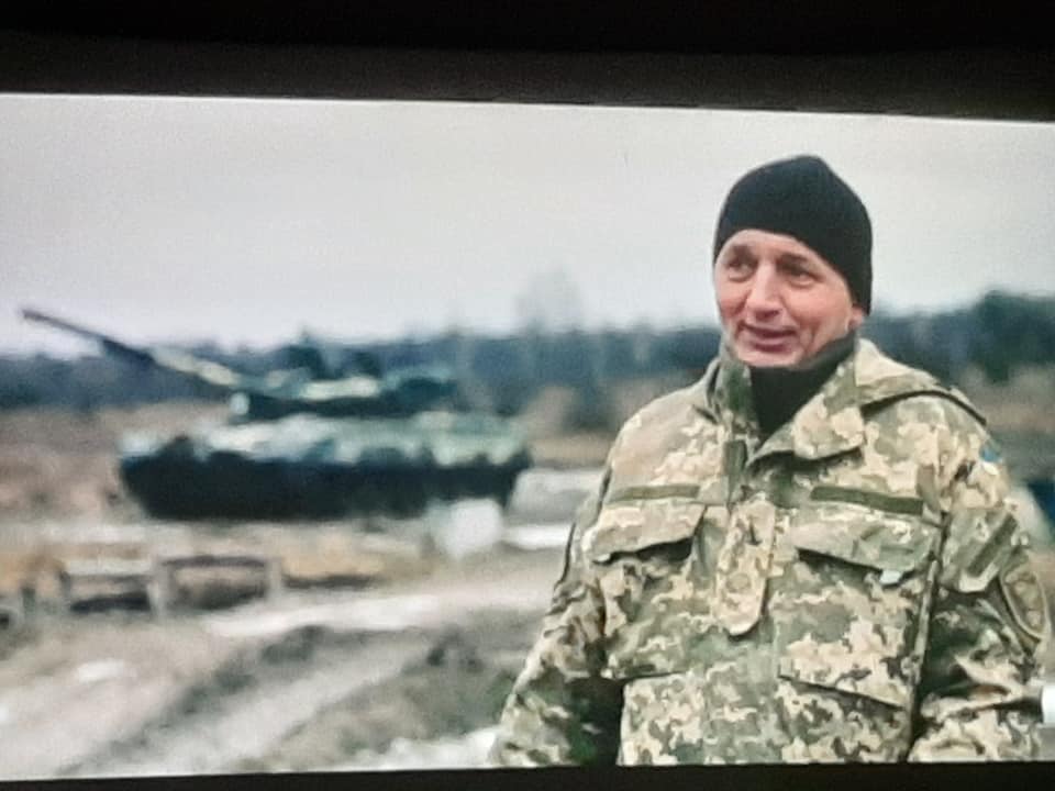 кадри з фільму